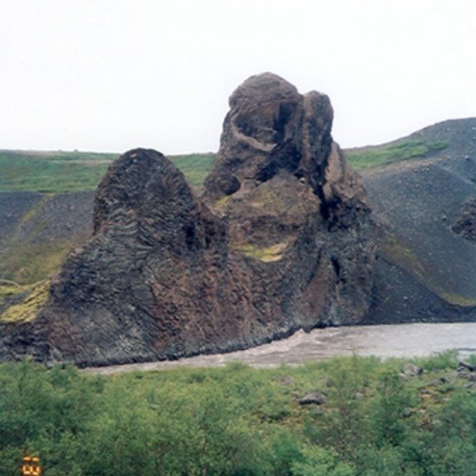 82-200525aug150553-big