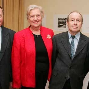 Fjórir fyrrum formenn FVSA á 75 ára afmæli félagsins í nóvember 2005. T.f.v.: Bragi Jóhannsson, Jóna Steinbergsdóttir, Páll H. Jónsson og Úlfhildur Rögnvaldsdóttir, sem þá var formaður félagsins.